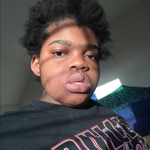 Meet your Posher, Anita